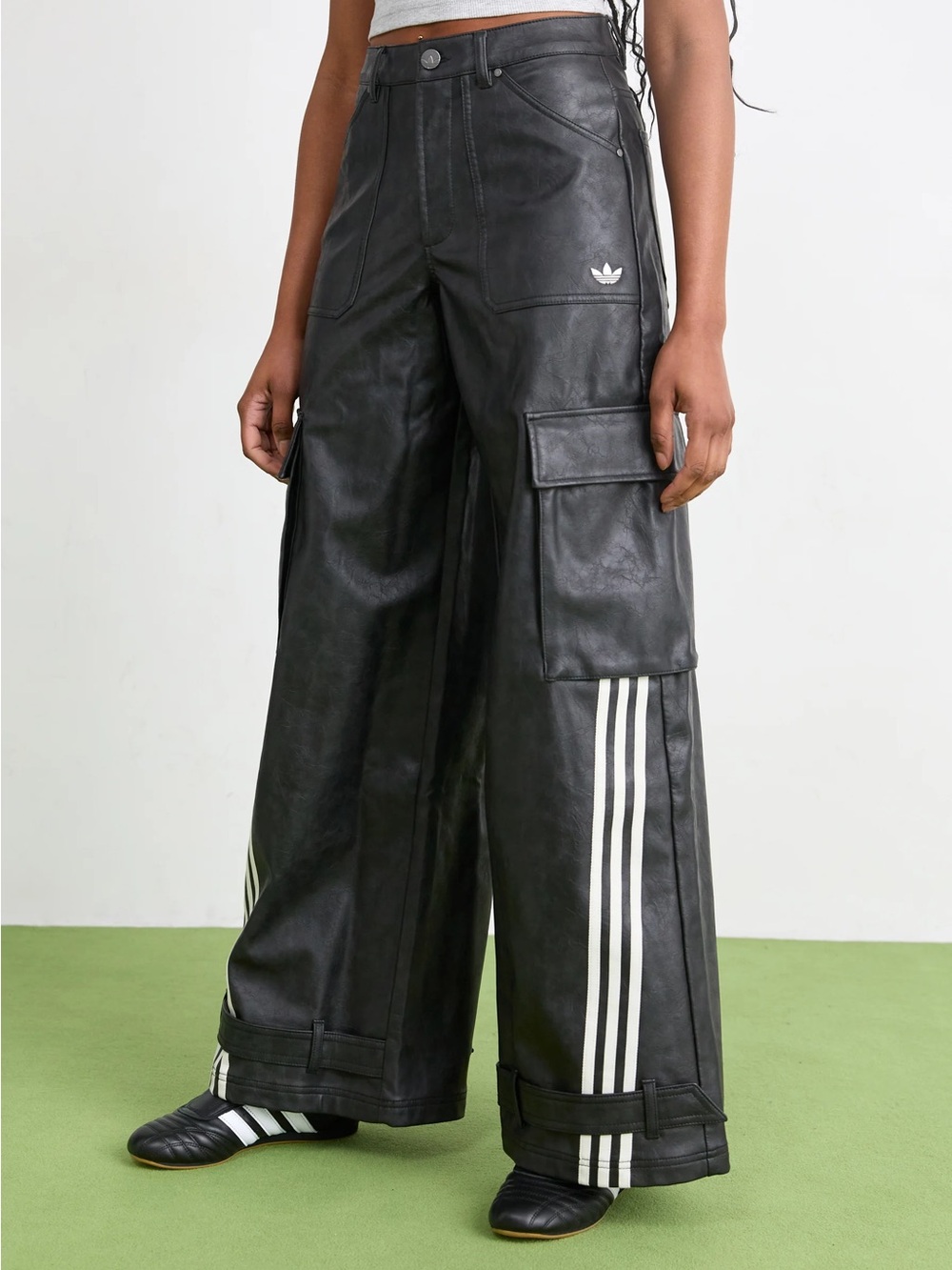Nwt Adidas Adilenium Season 3 Vintage Faux Leather Pants sz 30 - Picture 2 of 8